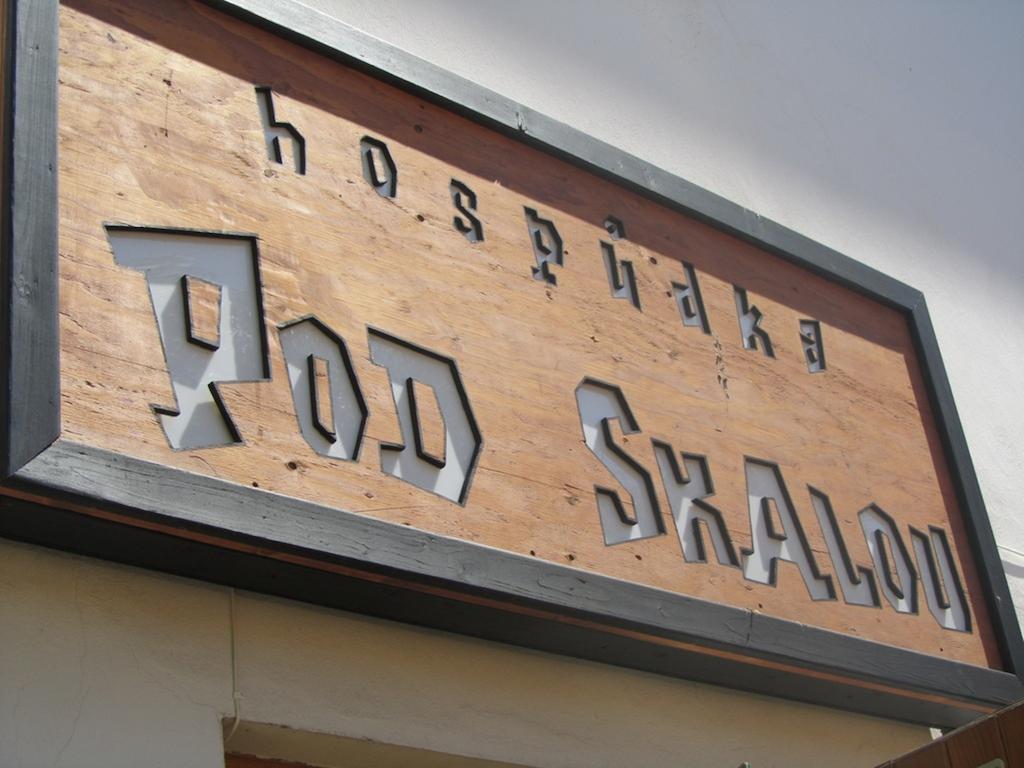 Hotel Pod Skalou Písek Esterno foto